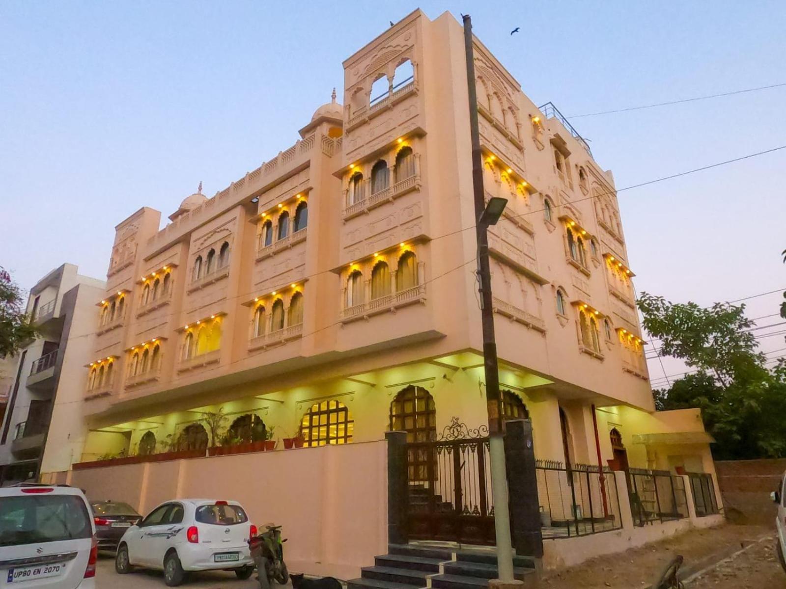 מלון אגרה The Taj Vista Agra- Walking Distance To Taj Mahal מראה חיצוני תמונה