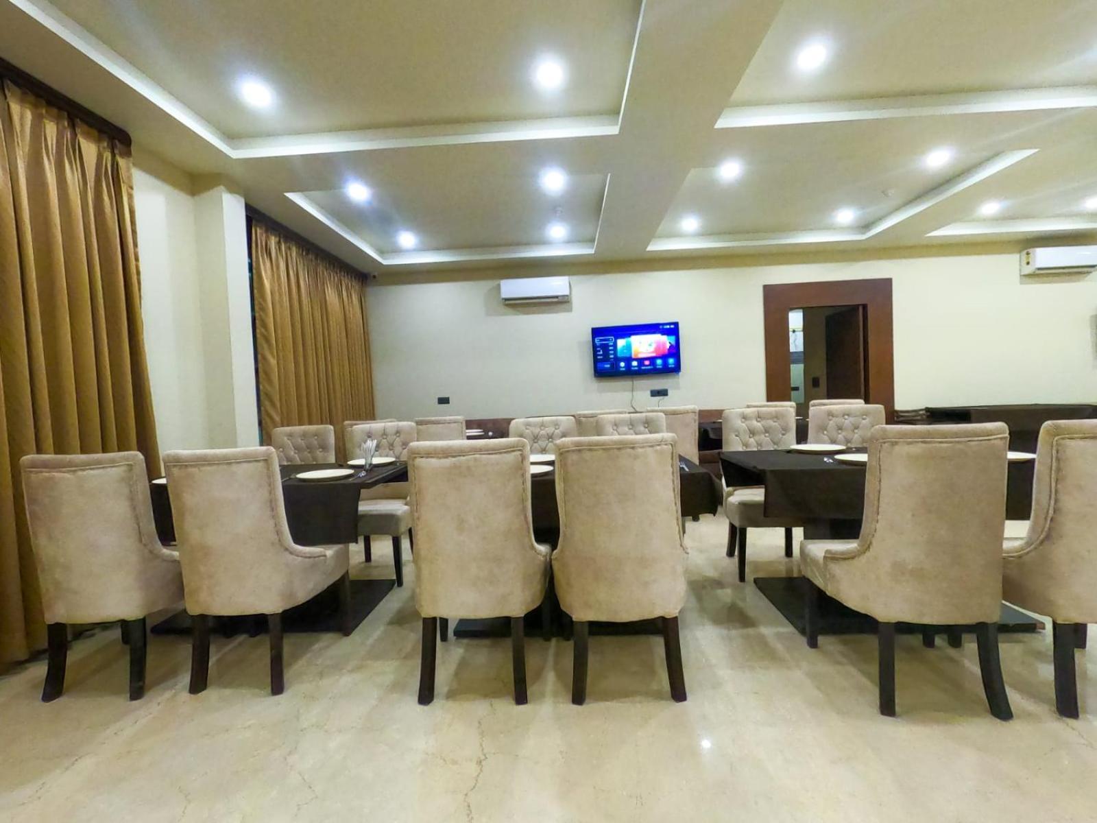 מלון אגרה The Taj Vista Agra- Walking Distance To Taj Mahal מראה חיצוני תמונה