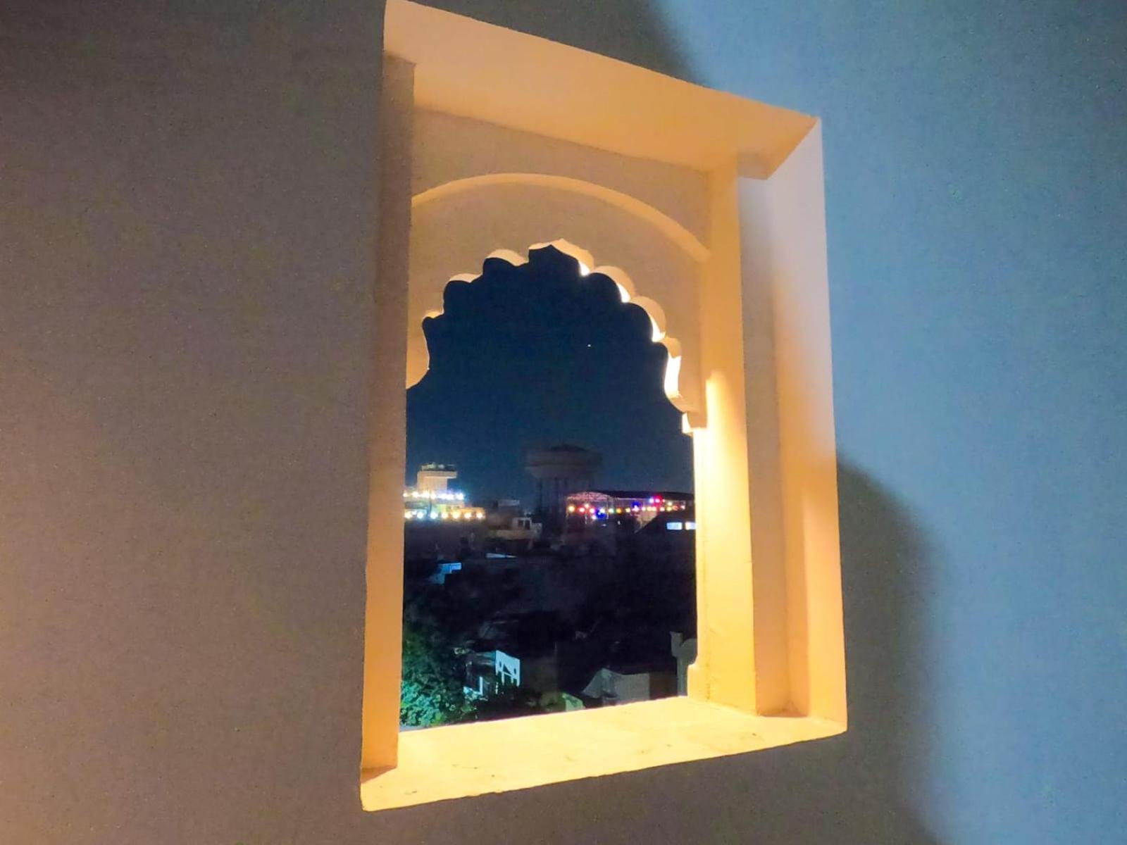 מלון אגרה The Taj Vista Agra- Walking Distance To Taj Mahal מראה חיצוני תמונה