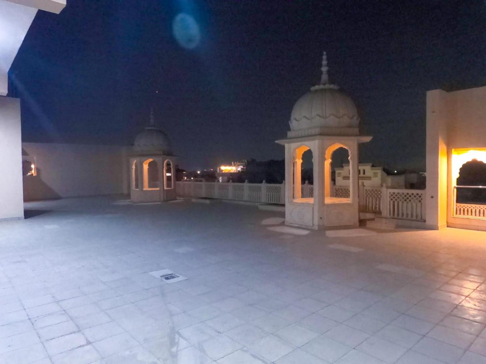 מלון אגרה The Taj Vista Agra- Walking Distance To Taj Mahal מראה חיצוני תמונה